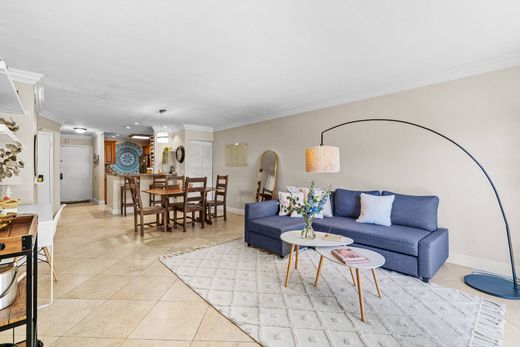 Квартира, Coral Gables, Miami-Dade County