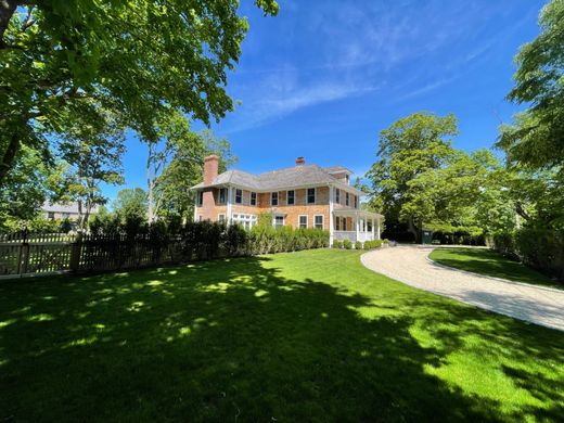 Detached House in Southampton, Suffolk County