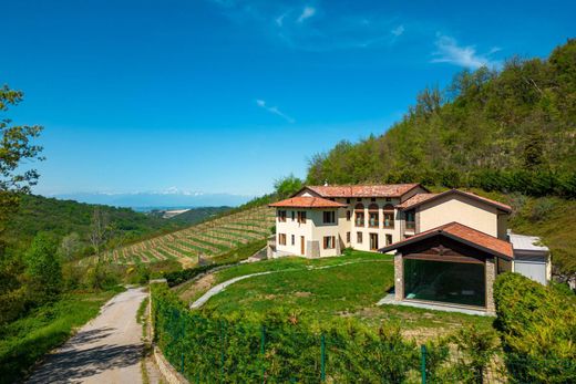 Maison individuelle à Serravalle Langhe, Coni
