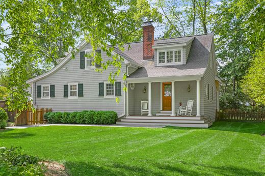 Detached House in Norwalk, Fairfield County