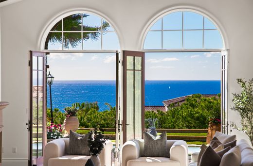 Dom jednorodzinny w Newport Beach, Hrabstwo Orange