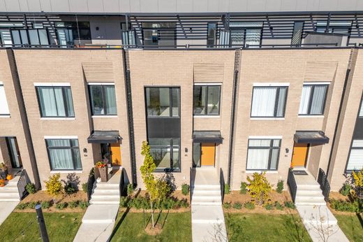 Apartment in Mississauga, Ontario