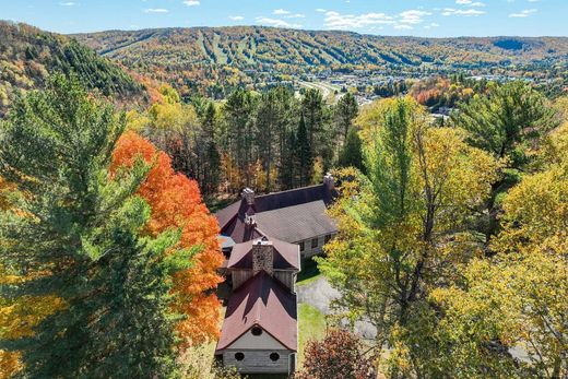 Detached House in Piedmont, Laurentides