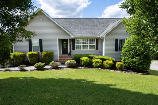Luxury home for sale in Maryville
