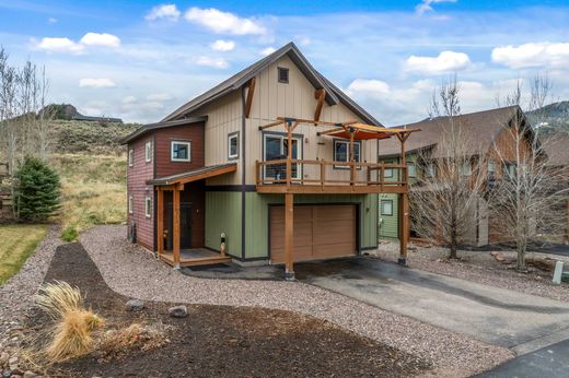 Detached House in Oak Creek, Routt County