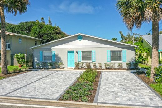Duplex for sale in Saint Augustine Beach