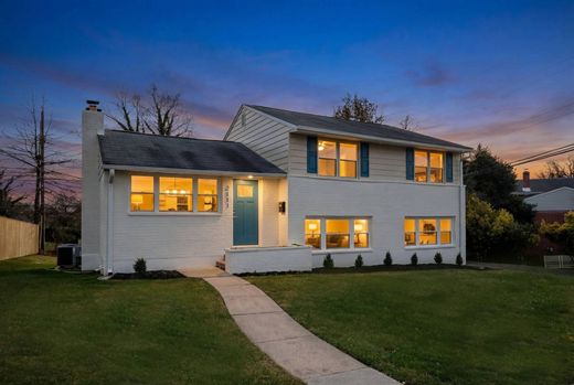 Vrijstaand huis in Lutherville-Timonium, Baltimore County