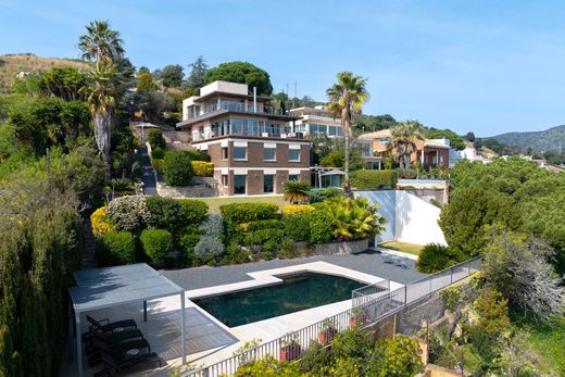 Detached House in Alella, Province of Barcelona