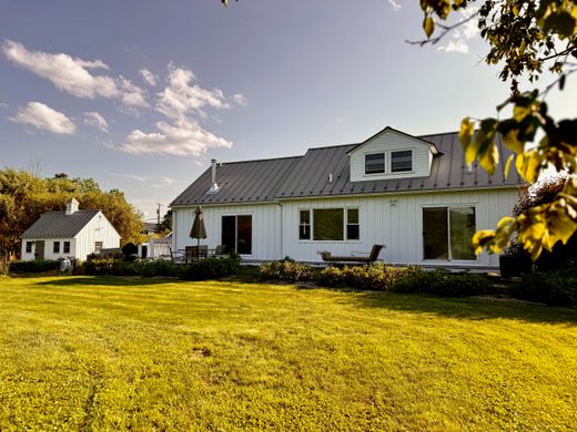 Detached House in Copake, Columbia County