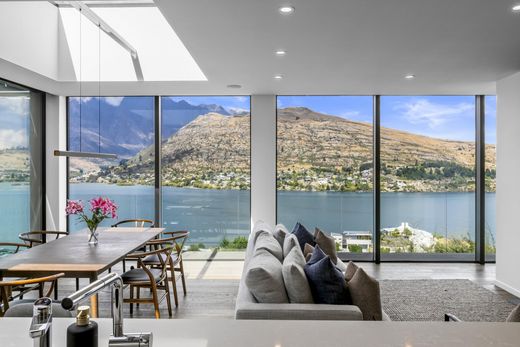 Смежная Вилла, Queenstown, Queenstown-Lakes District