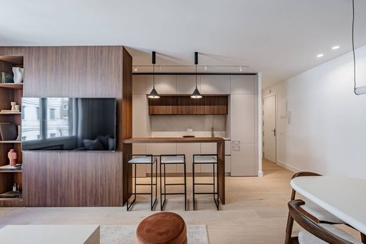 Apartment / Etagenwohnung in Madrid, Provinz Madrid