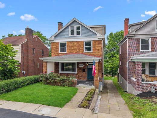 Detached House in Pittsburgh, Allegheny County
