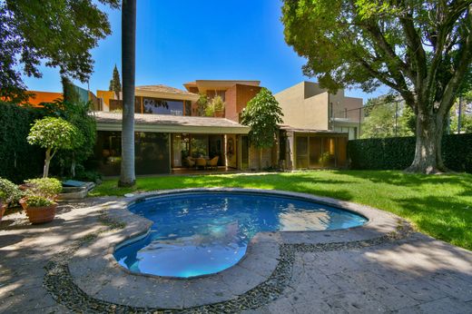 Detached House in Zapopan, Jalisco