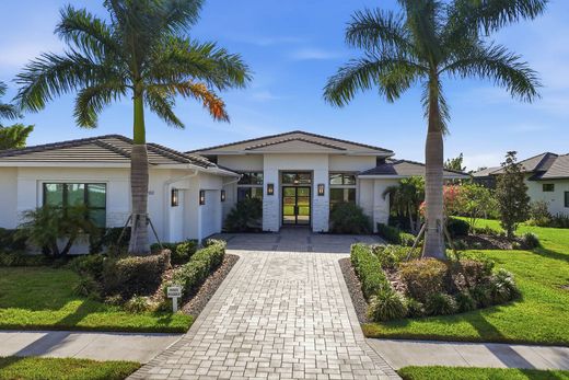 Luxury home in Bradenton, Manatee County