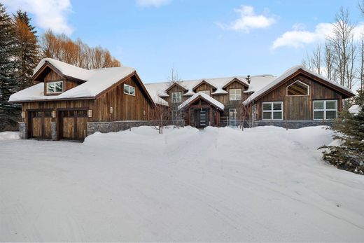 Luxury home in Wilson, Teton County