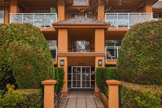 Apartment in Surrey, Metro Vancouver Regional District