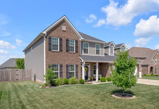 Detached House in Versailles, Woodford County