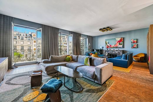 Apartment in La Muette, Auteuil, Porte Dauphine, Paris