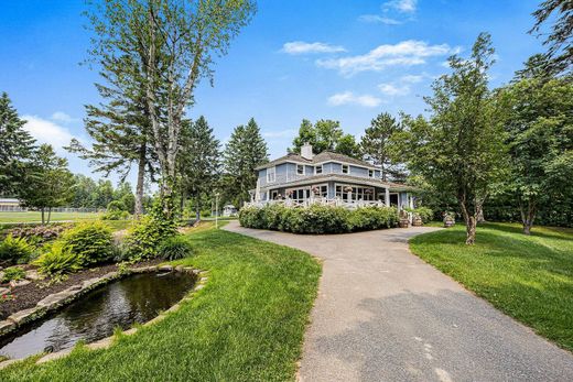 Detached House in Saint-Jovite, Laurentides