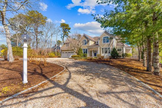 Detached House in New Seabury, Barnstable County