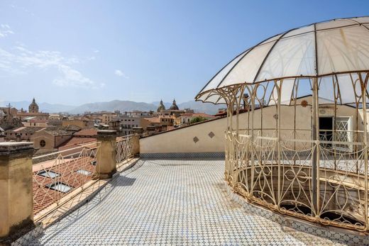 Apartment in Palermo, Sicily