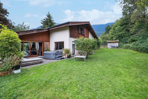 Detached House in Bex, Aigle District