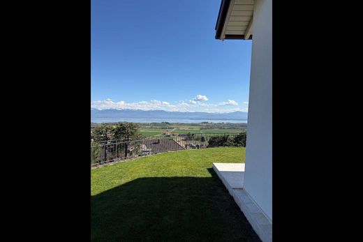 Частный Дом, Bursins, Nyon District