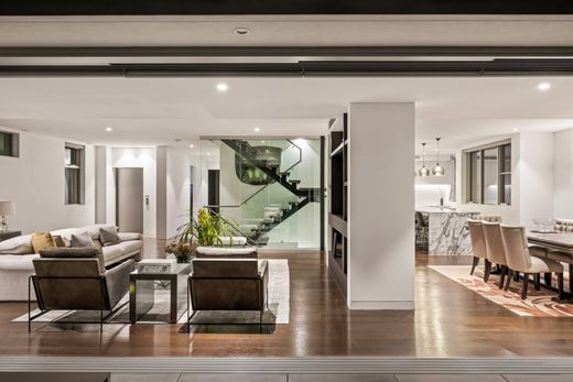 Apartment in Darling Point, New South Wales