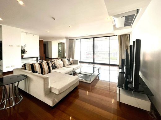 Частный Дом, Watthana, Vadhana