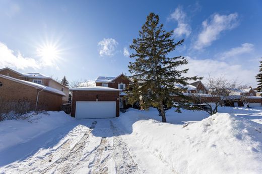 Частный Дом, Georgina, Ontario