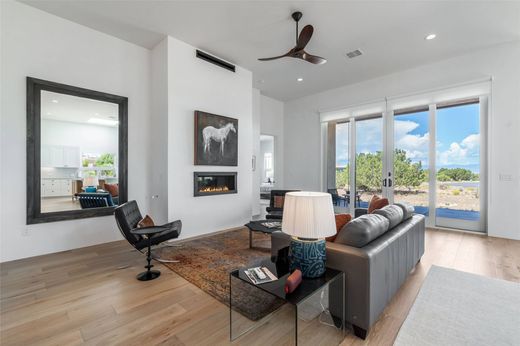 Santa Fe, Santa Fe Countyの一戸建て住宅