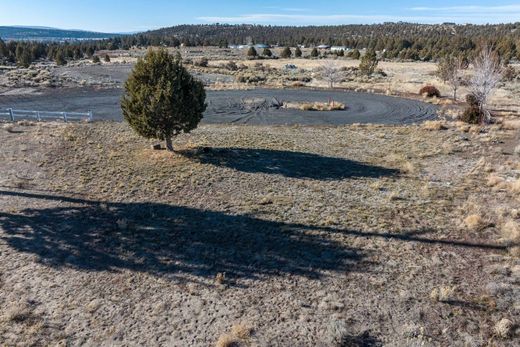 Land in Prineville, Crook County