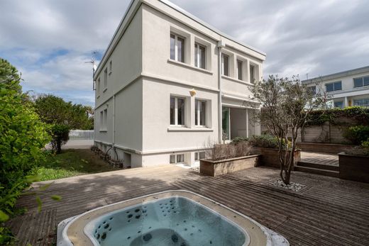 Villa a Saint-Sulpice-de-Royan, Charente-Maritime