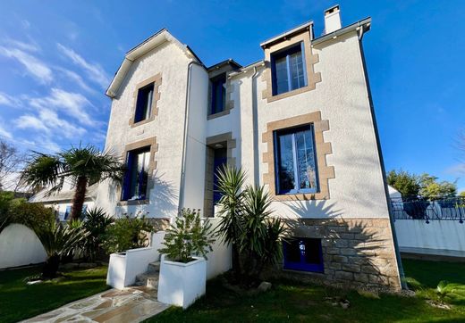 Detached House in Loctudy, Finistère