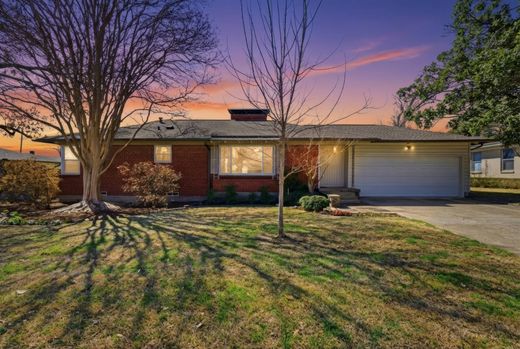 Dom jednorodzinny w Dallas, Dallas County