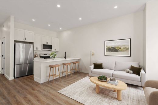 Chelsea, Suffolk Countyのアパートメント