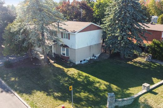 Vrijstaand huis in Montréal, City of Montréal