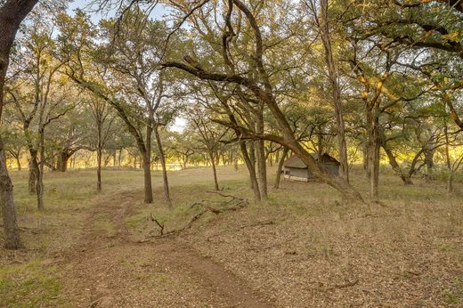 Land in Mineral Wells, Palo Pinto County