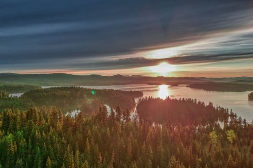 Gospodarstwo w Bridge Lake, British Columbia