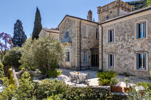 Casa en Corfu, Nomós Kerkýras