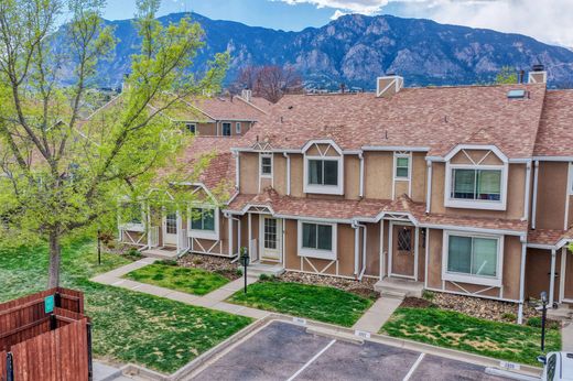 Townhouse in Colorado Springs, El Paso County