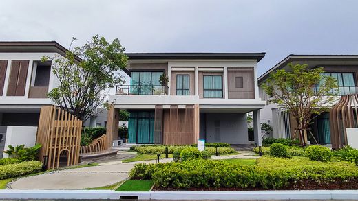 Casa en Samut Prakan, Amphoe Mueang Samut Prakan