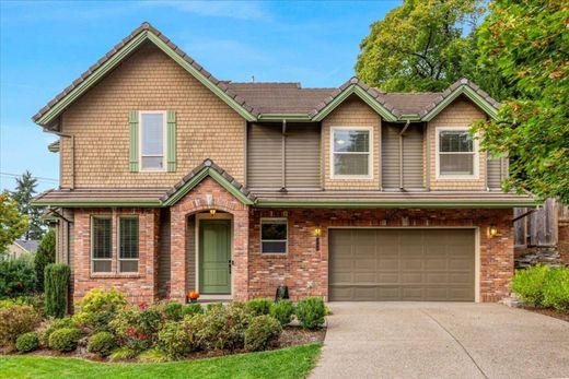 豪宅  Tualatin, Washington County