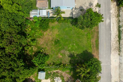 Grond in Key Largo, Monroe County