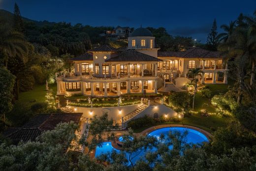 Vrijstaand huis in Morado, Mora