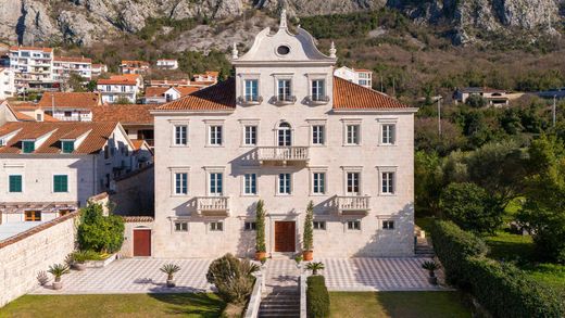 Luksusowy dom w Dobrota, Kotor