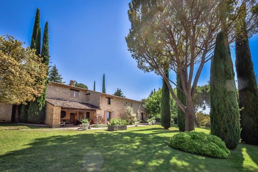 Detached House in Apt, Vaucluse