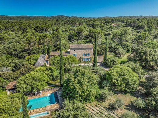 Detached House in Gordes, Vaucluse
