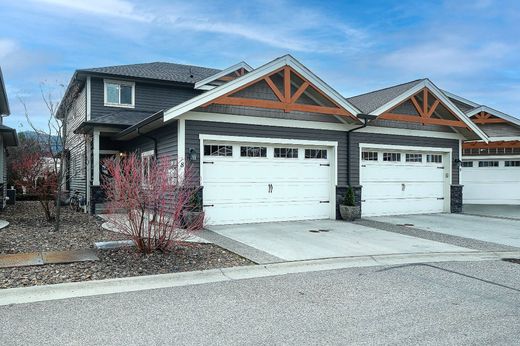 Duplex w Vernon, Regional District of North Okanagan