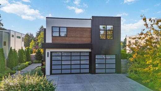 Luxury home in Medina, King County